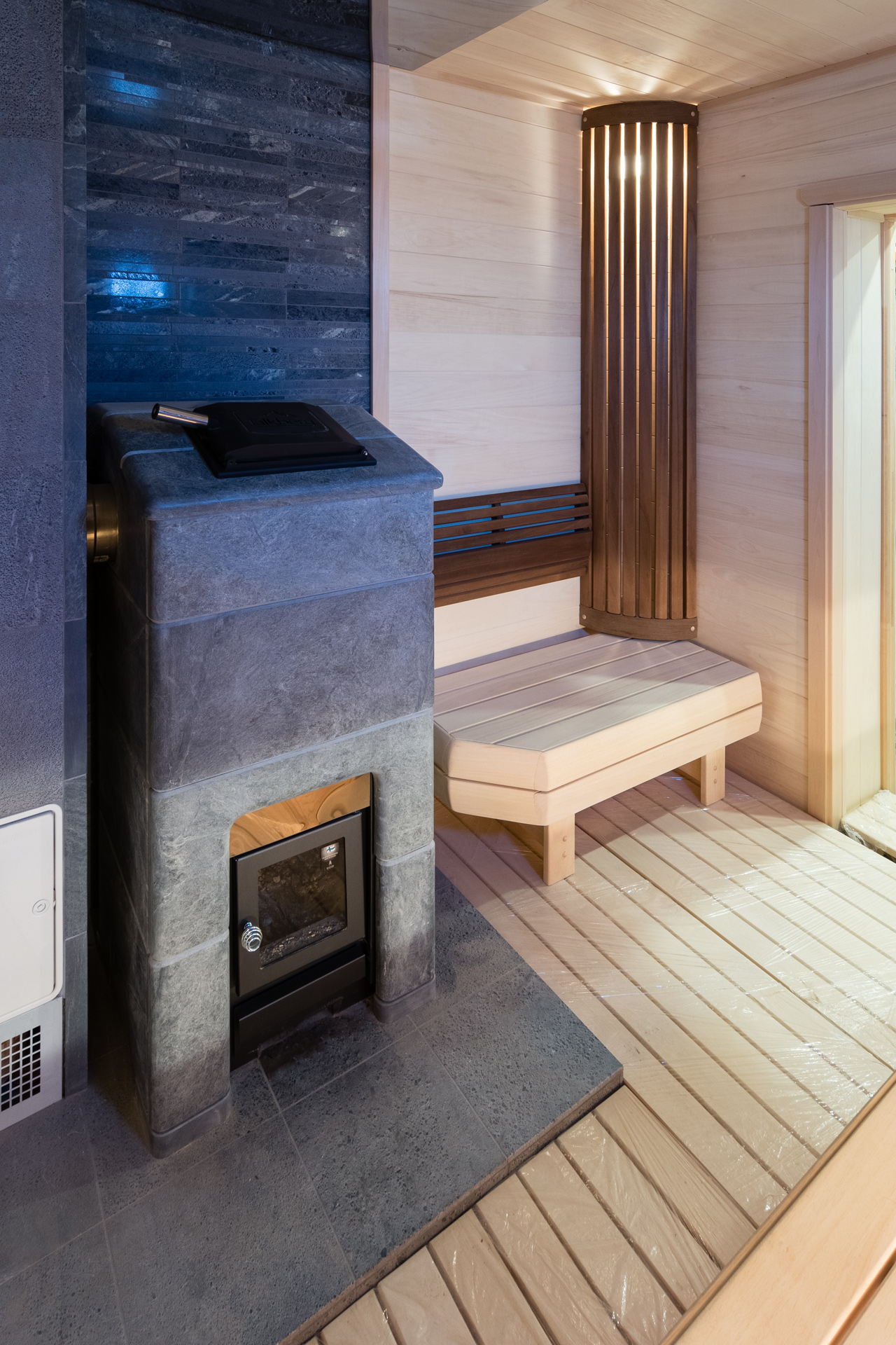 Баня "Черное и белое" — 95 градусов