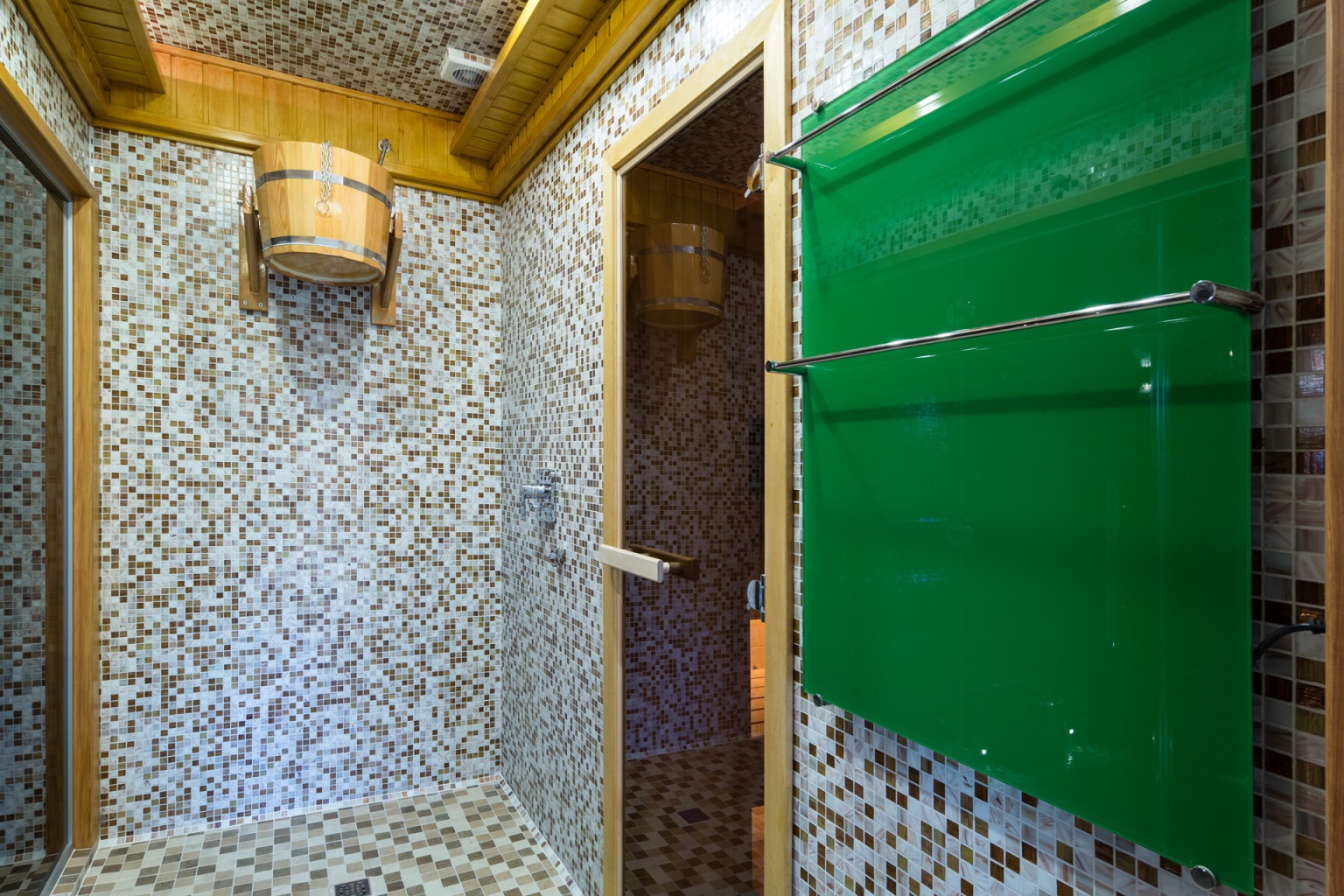 Баня "Черное и белое" — 95 градусов