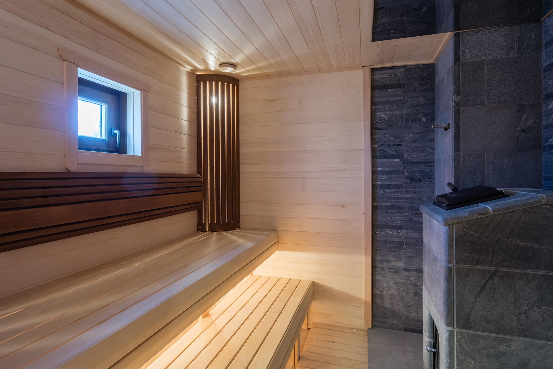 Баня "Черное и белое" — 95 градусов