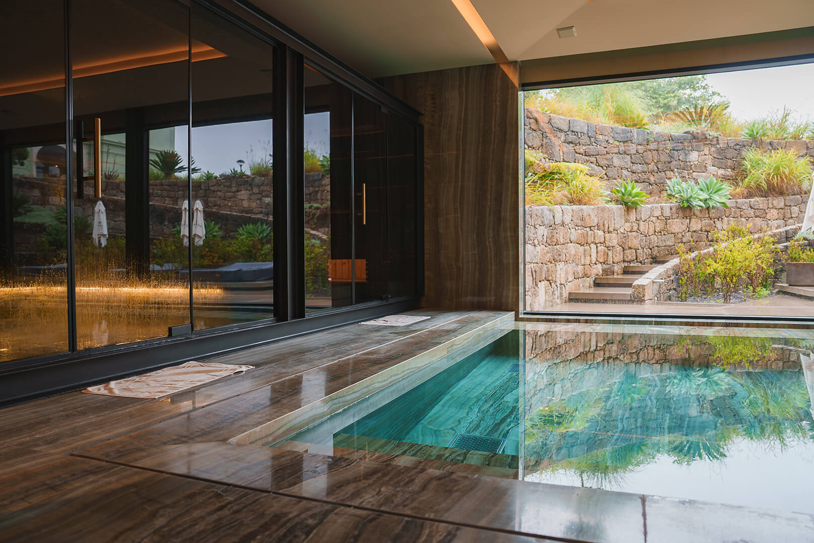 SPA-зона в частной резиденции — АкваГрупп SPA-зона в частной резиденции — АкваГрупп