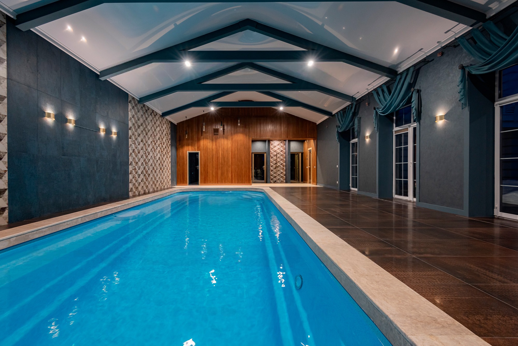 Домашний СПА-комплекс с бассейном и хаммамом — Улица Бассейнов