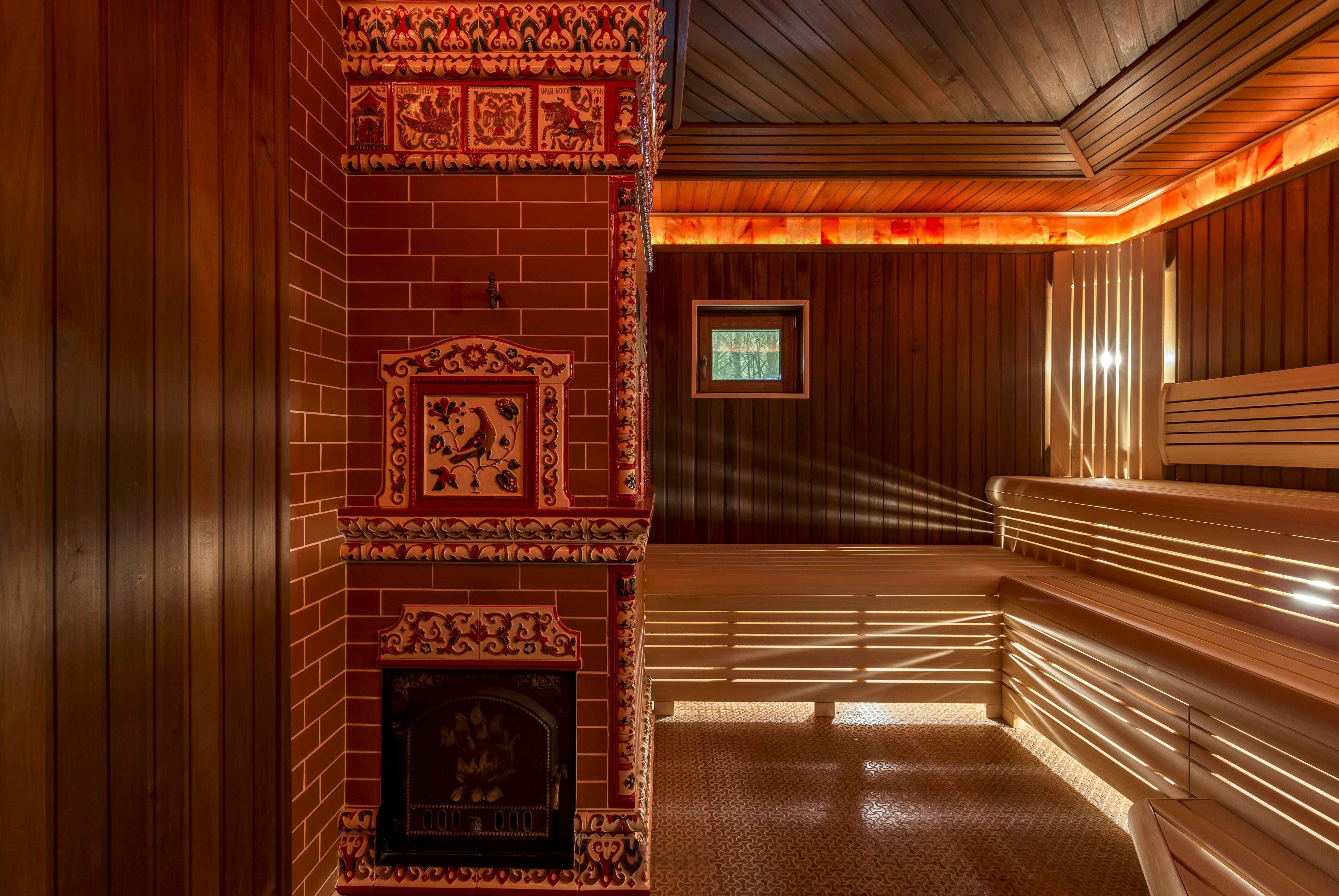 Русская парная с изразцовой печью — Баньковъ