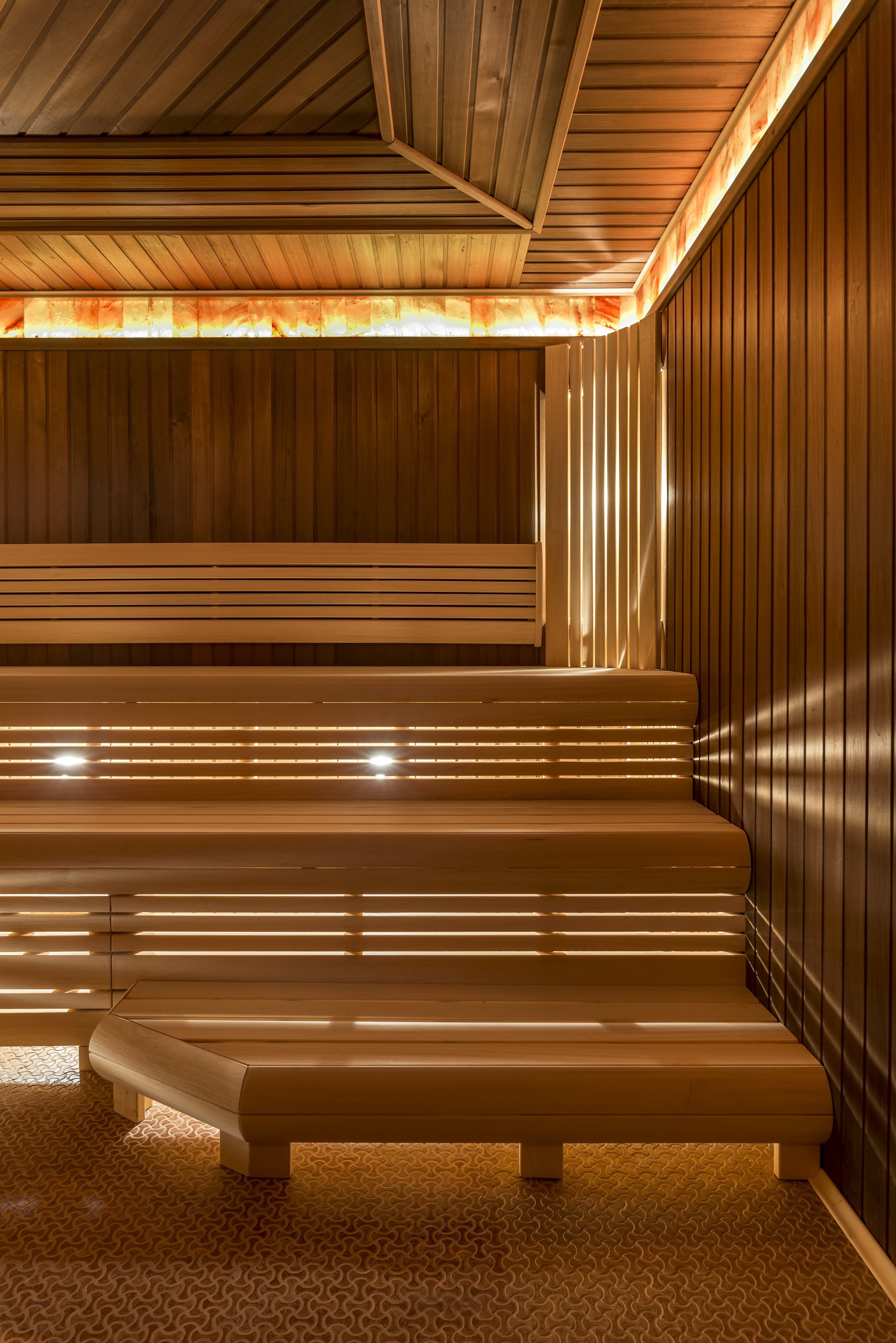 Русская парная с изразцовой печью — Баньковъ