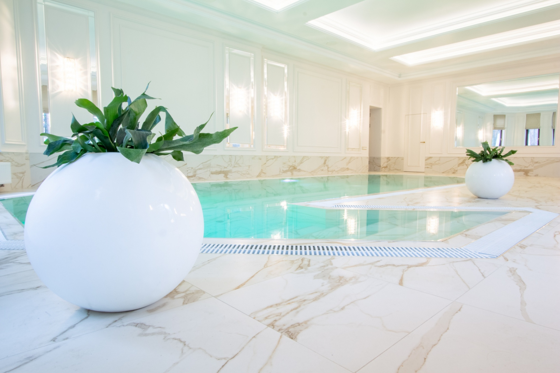 Бассейн в Барвихе — Нептун