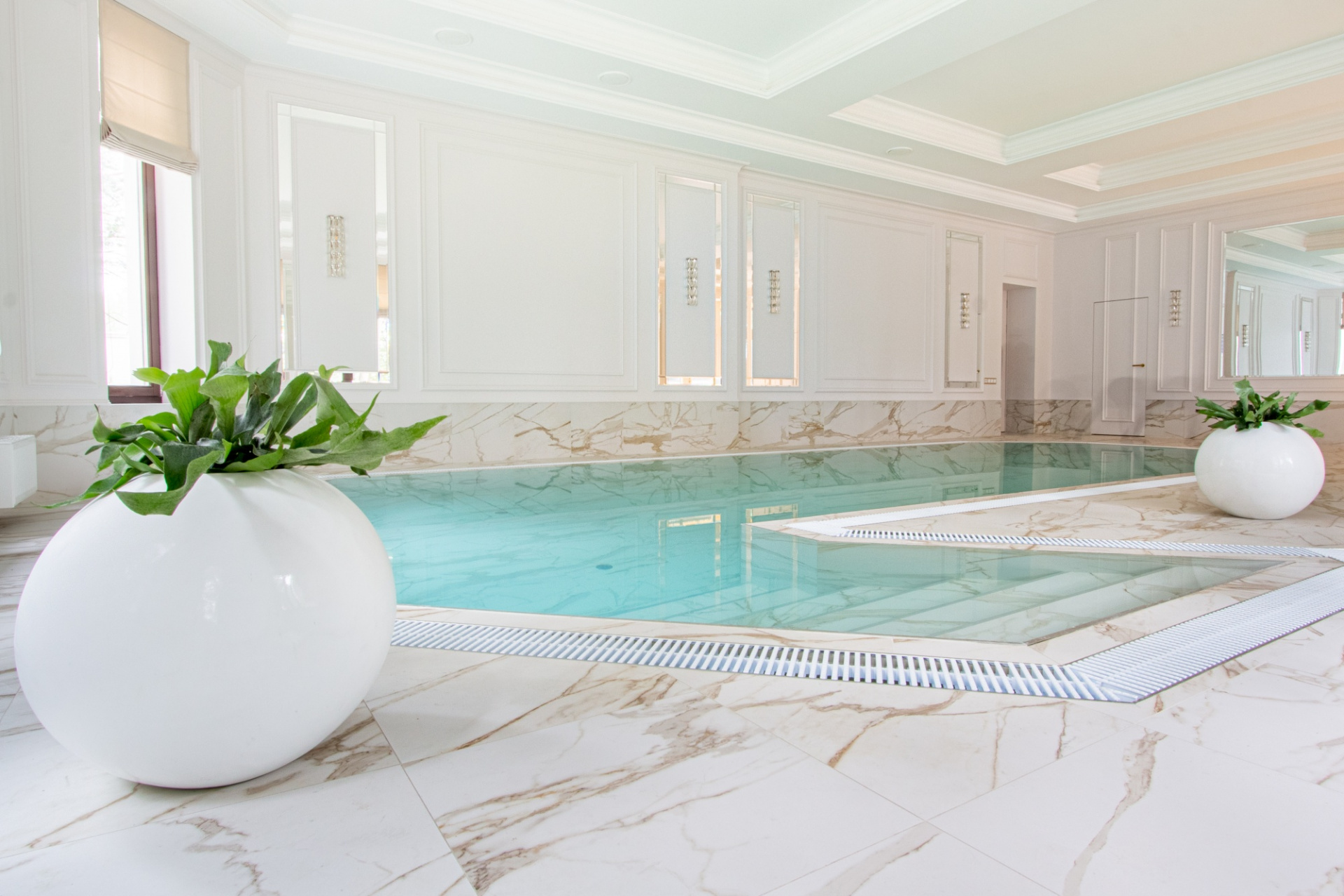 Бассейн в Барвихе — Нептун