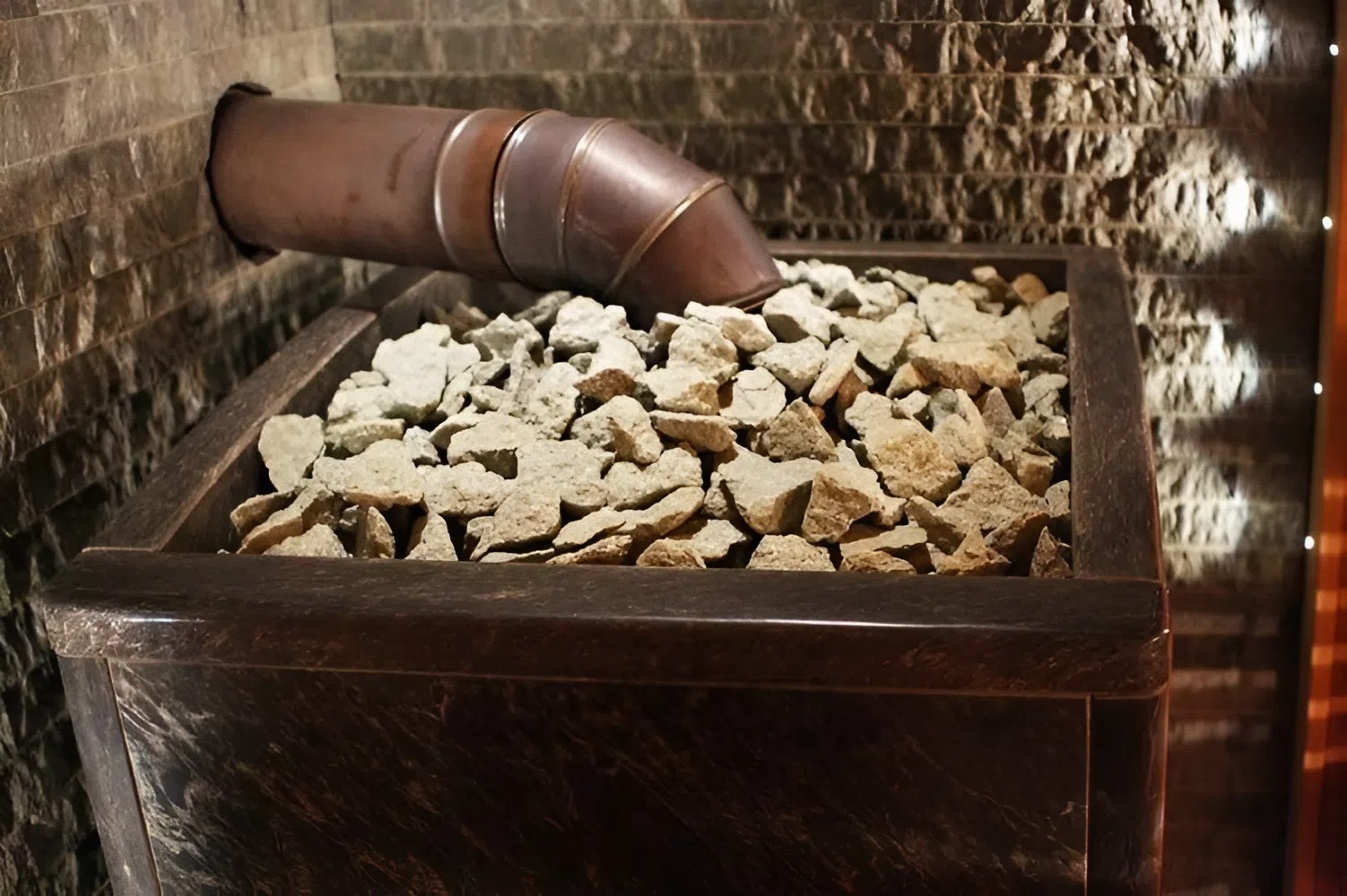 Традиционная баня с Hi-tech подсветкой — Баньковъ