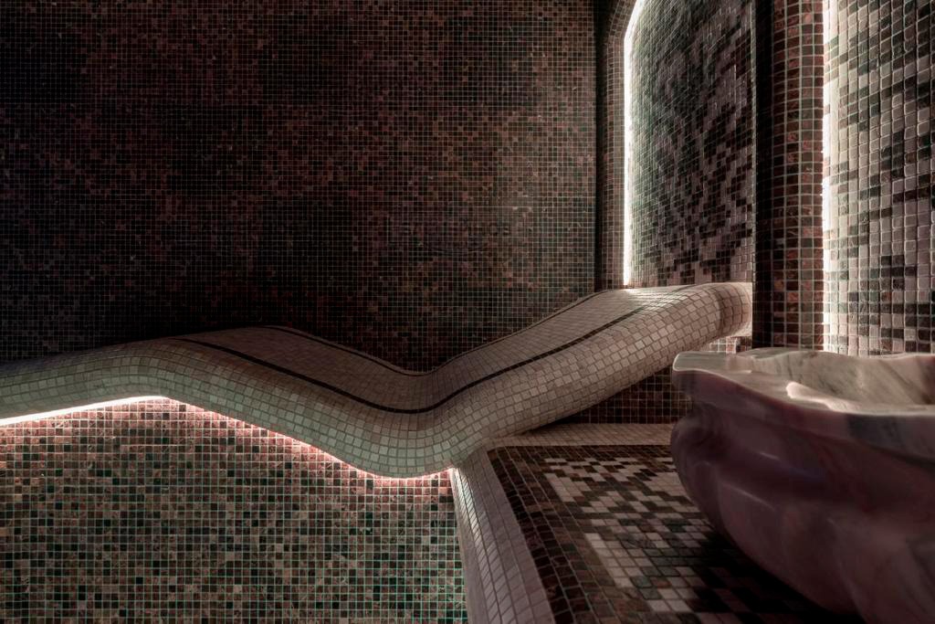 Частный СПА-комплекс «Экология приватности» — Улица Бассейнов