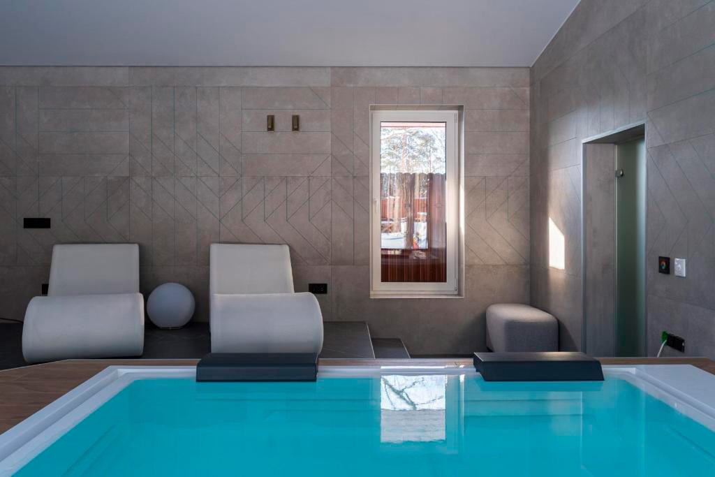 Частный СПА-комплекс «Экология приватности» — Улица Бассейнов