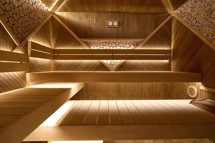 Премиальная парная с можжевеловым декором — Sauna-Wood